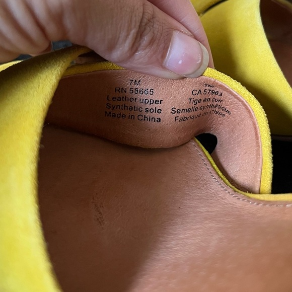 Halogen Criss Cross Block Heel Sandal Mustard Yellow SZ 7 Leather - Picture 5 of 8